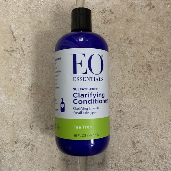 EO Essential Oils -TEA TREE Clarifying CONDITIONER - Picture 1 of 3